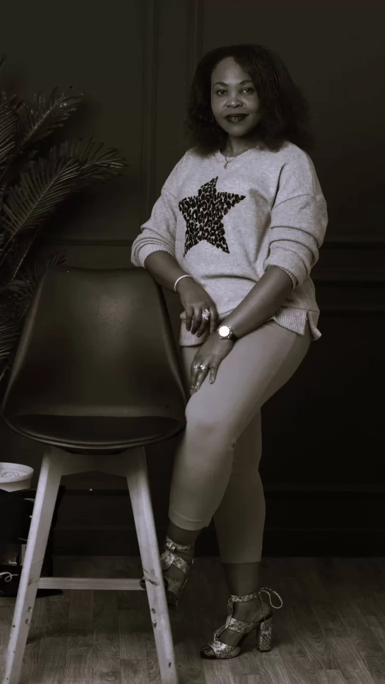 Wache Fullbody studio b&w