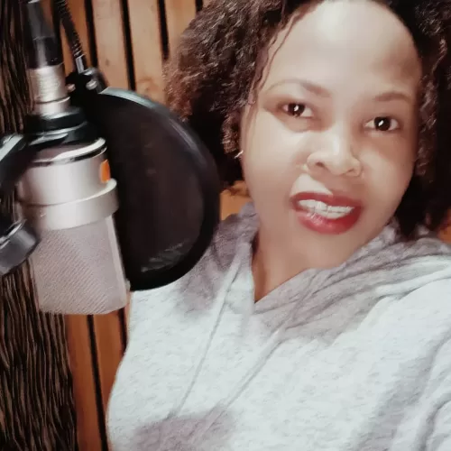 Wache voiceover studio
